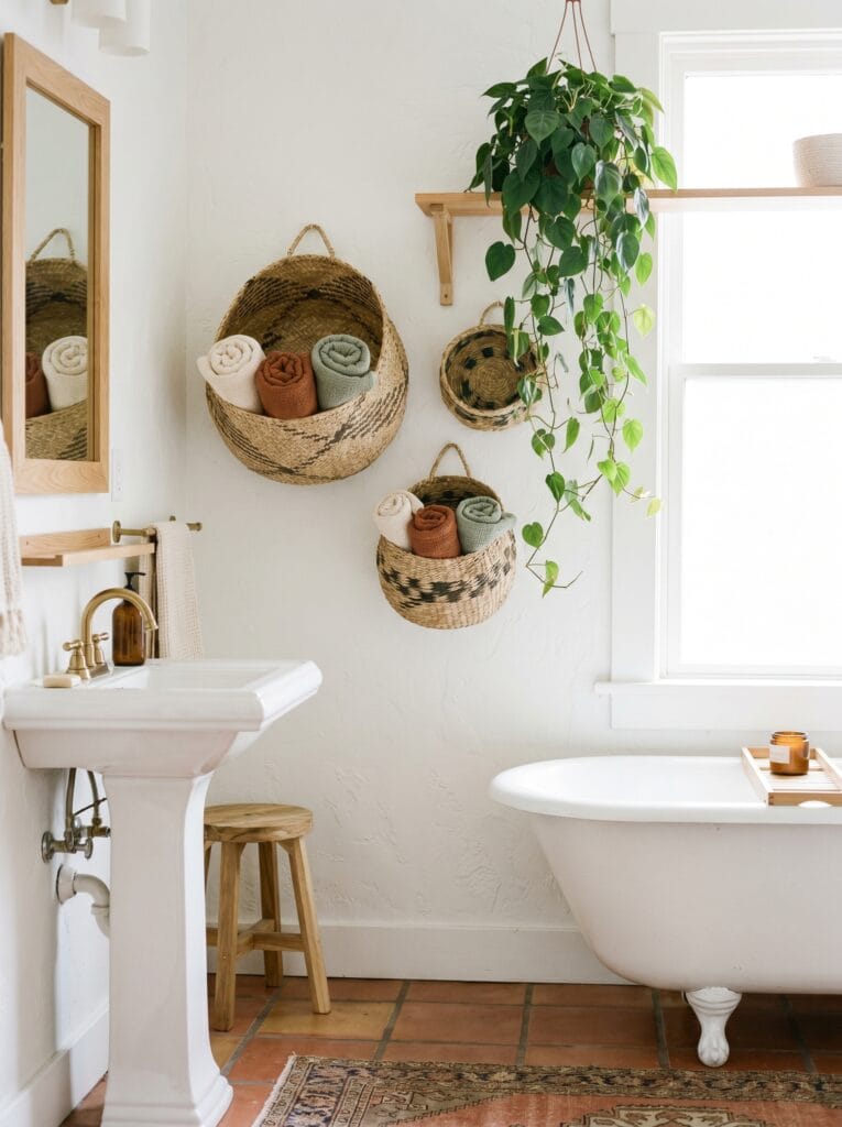 small apartment bathroom ideas
